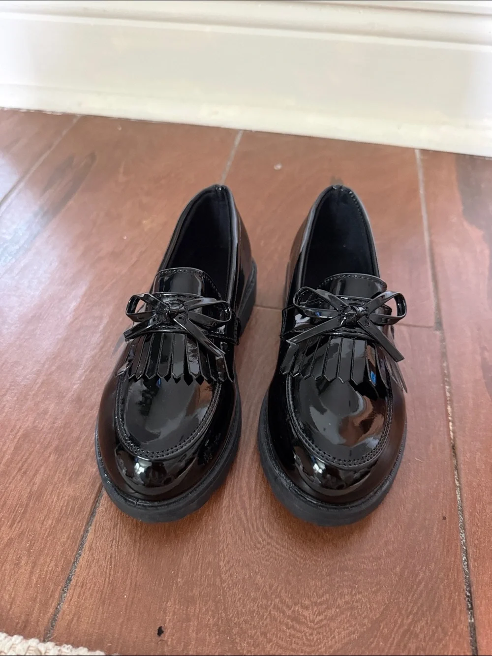 NEW Kids Black Patent Loafers with Fringe and Bow